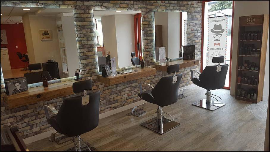 salon de coiffure près de Cosmes